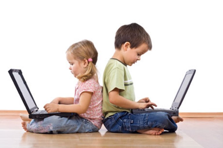 електронни устройства деца