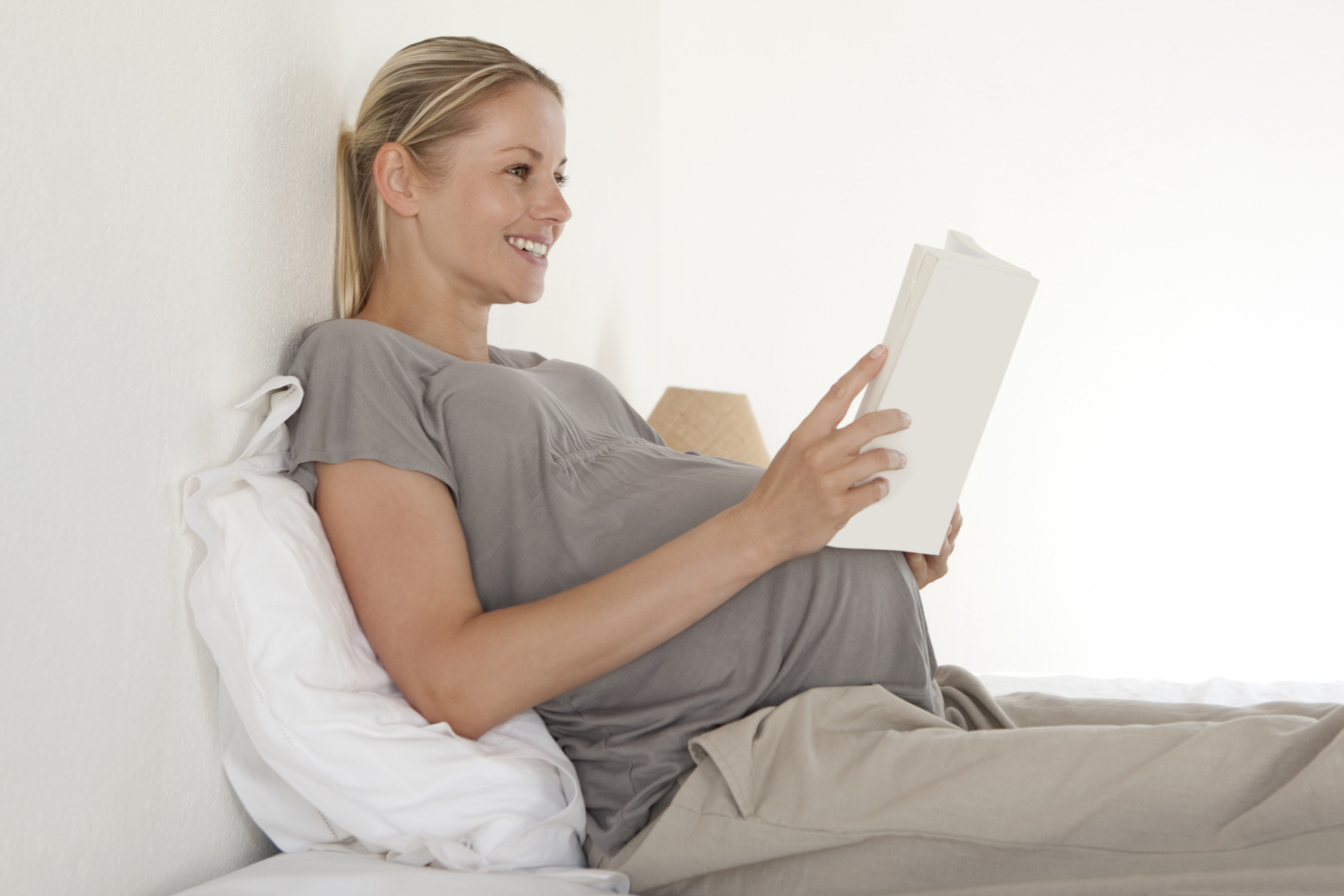 говорене, бебе, бебето, бременност, майка, пренатално четене