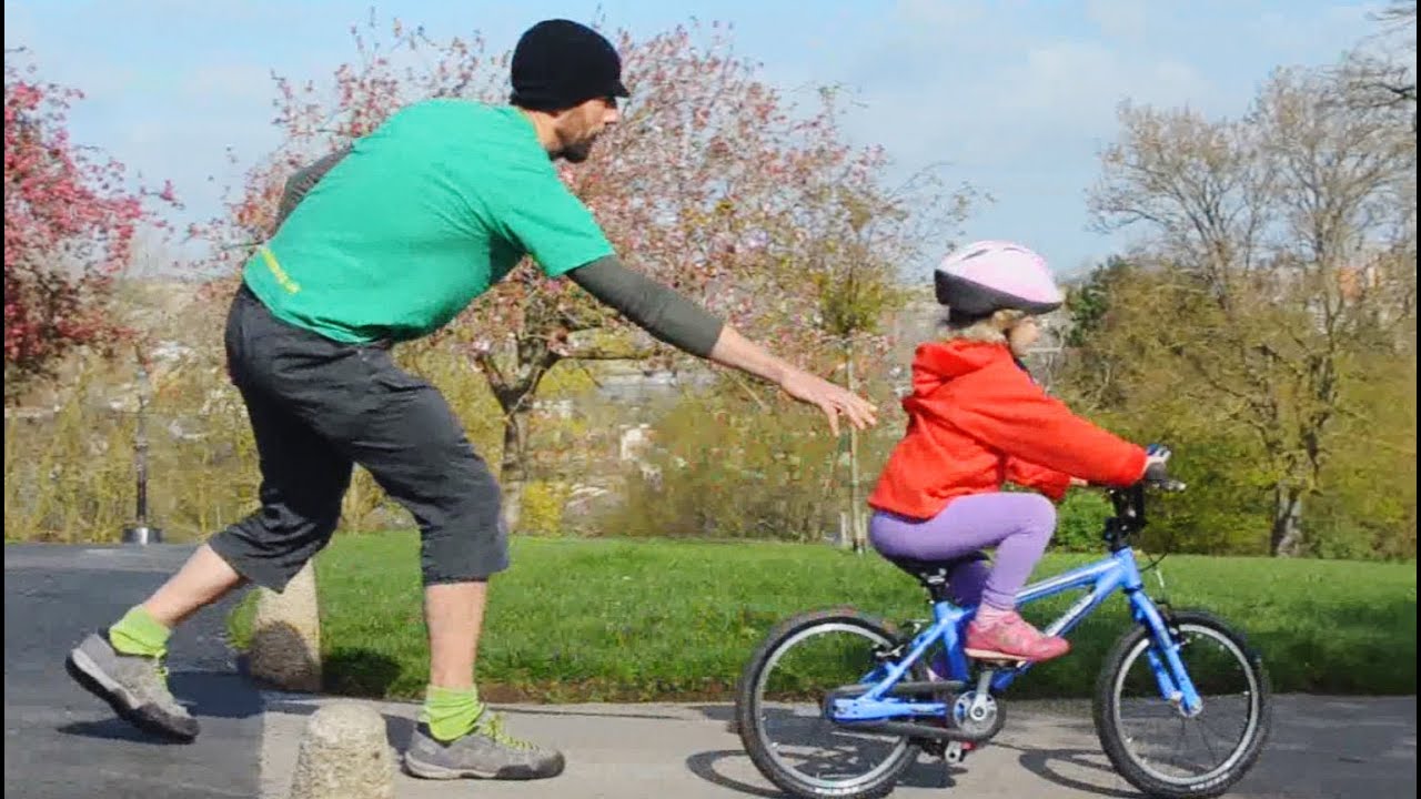 как да научим детето да кара колело